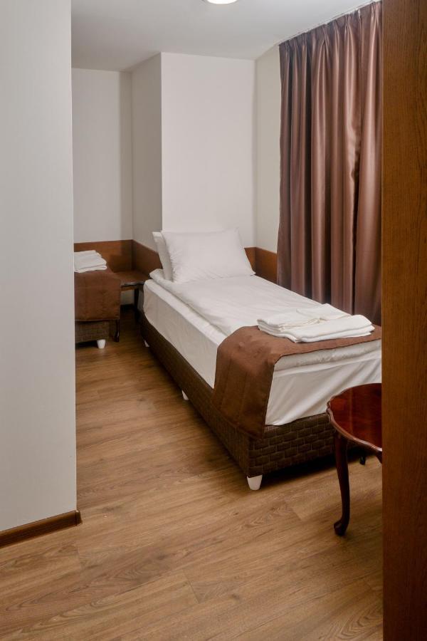 Hotel Splendid 普列文 外观 照片